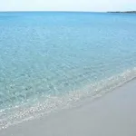 Apartamento Bilocale Al Piano Terra A 3 Minuti Dal Mare A La Caletta