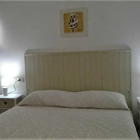 Apartamento Bilocale Al Piano Terra A 3 Minuti Dal Mare A *