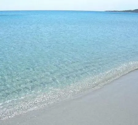 Apartamento Bilocale Al Piano Terra A 3 Minuti Dal Mare A La Caletta