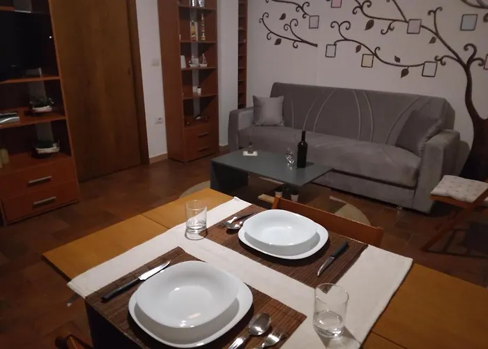 Bilocale Al Piano Terra A 3 Minuti Dal Mare A