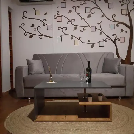 Bilocale Al Piano Terra A 3 Minuti Dal Mare A Lejlighed La Caletta