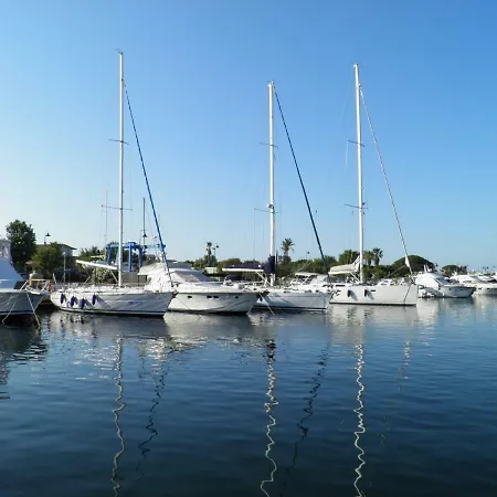 Bilocale Al Piano Terra A 3 Minuti Dal Mare A La Caletta