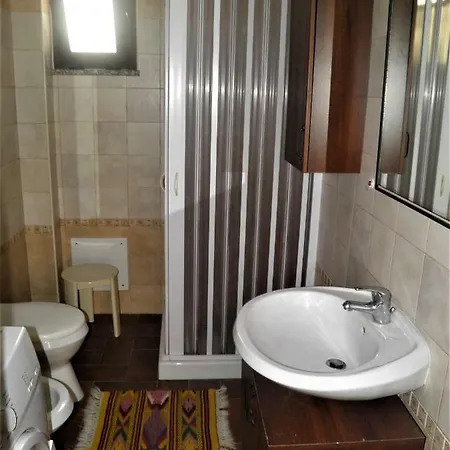 Bilocale Al Piano Terra A 3 Minuti Dal Mare A